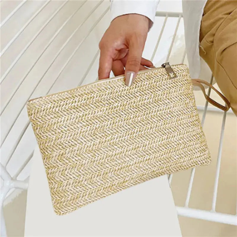 Weaving Wristlet Clutch Bag for Stylish Everyday Use - Love Salve